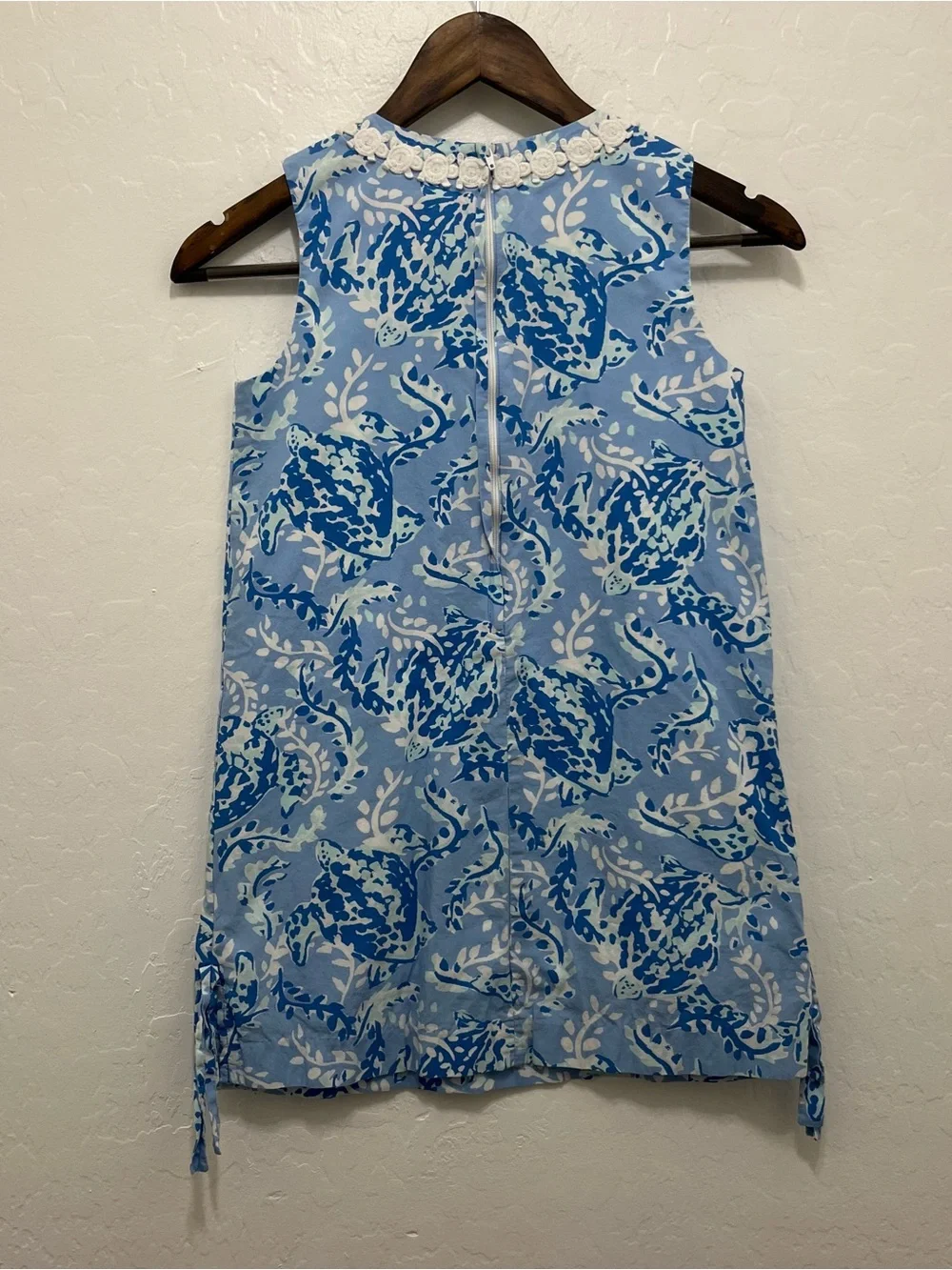Lilly Pulitzer Girls Turtley Awesome Shift Dress Size 10
